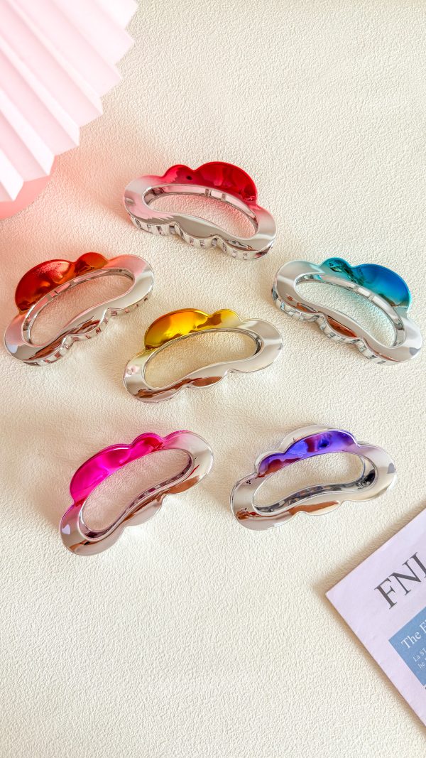 Metallic Hollow Cloud Hair Clips