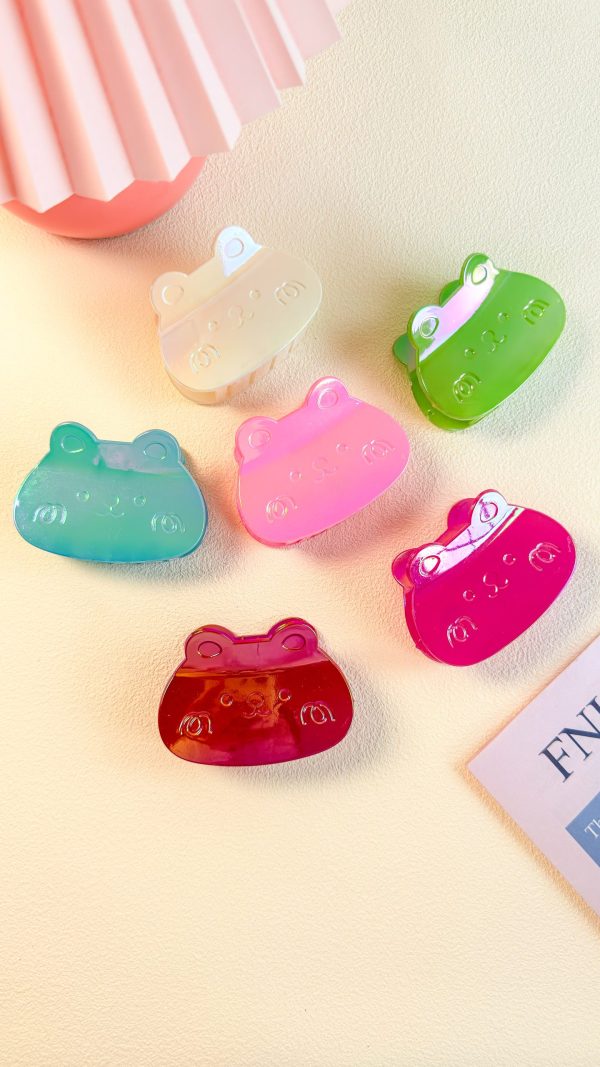 Y2K Glistening Frog Hair Claw
