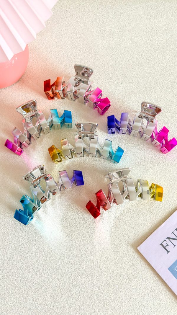 Hollow Colorful Heart Hair Claw