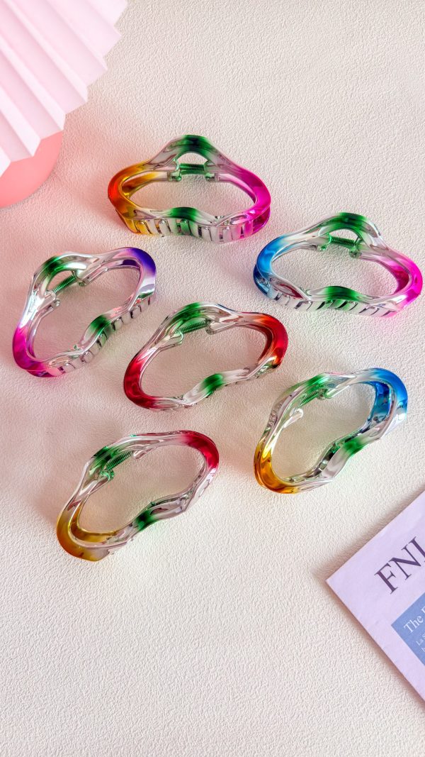Iridescent Wavy Cloud Hollow Hair Claw