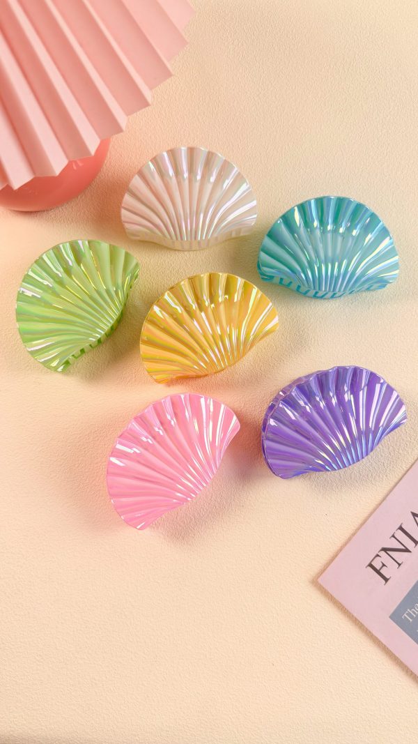 Mermaid Glossy Shell Hair Claw