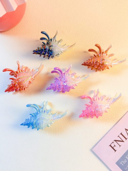 Iridescent Spiky Conch Hair Claw