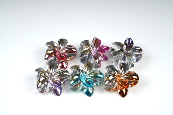 Metallic Gold Line Flower Hair Claw Clips