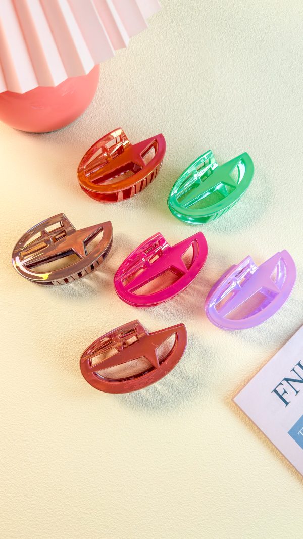 Y2K Hollow Star Oval Hair Claws