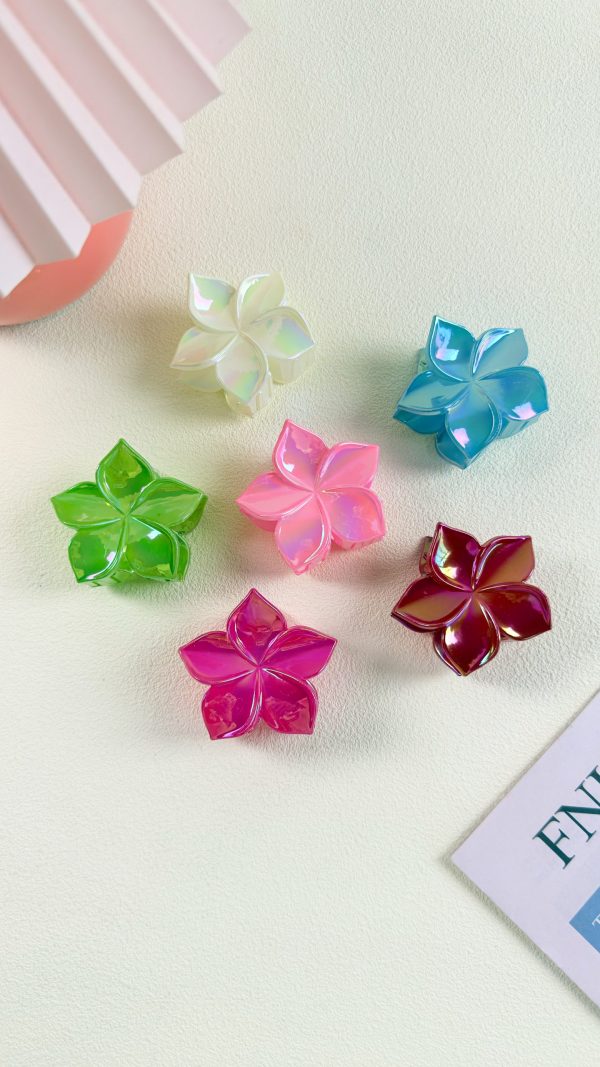 Metallic Shimmer Plumeria Claw