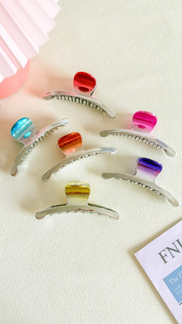 Iridescent Gradient Jumbo Claw