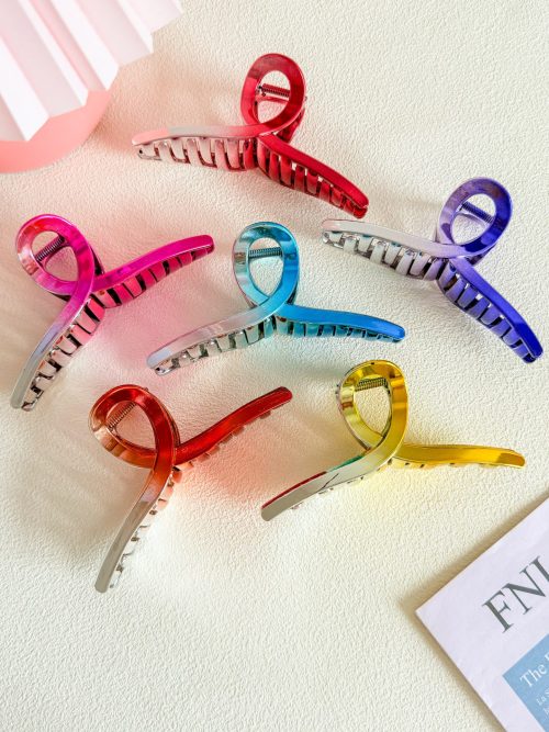 Gradient Metal Cross Hair Claw