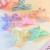 Hollow Iridescent Bow Claw