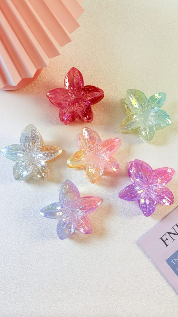Iridescent Bubble Lily Hair Claw
