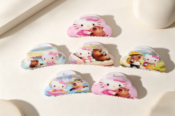 Pastel Shell Kitty & Capybara Hair Claws