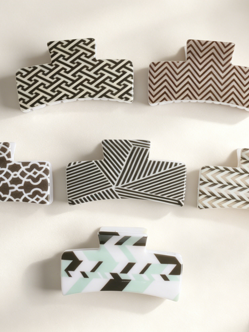 Geometric Pattern Neutral Hair Claws