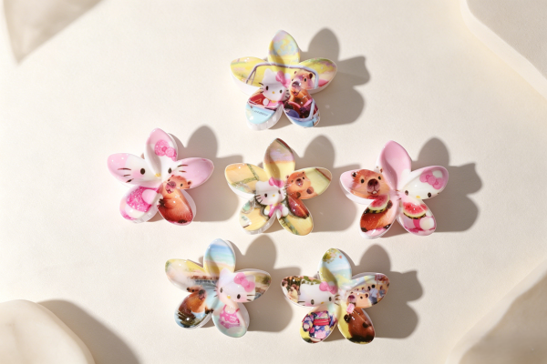 Flower Shaped Kitty Capybara Cute Hair Claws