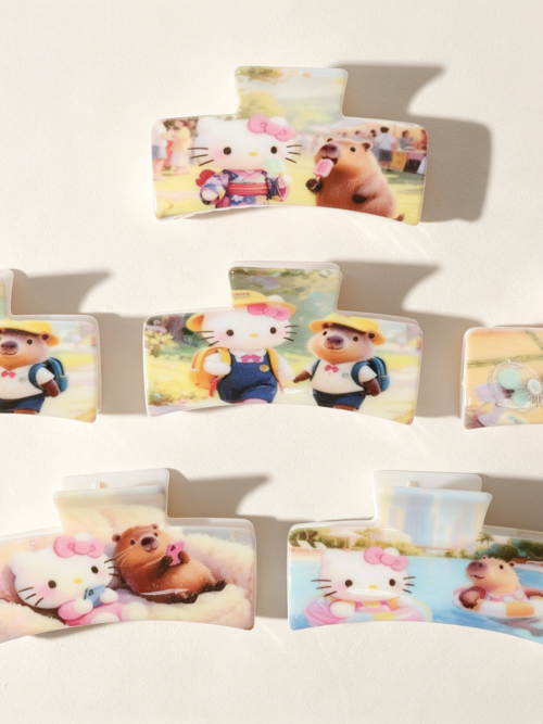 Curved Cartoon Kitty & Capybara Daily Hair Claw
