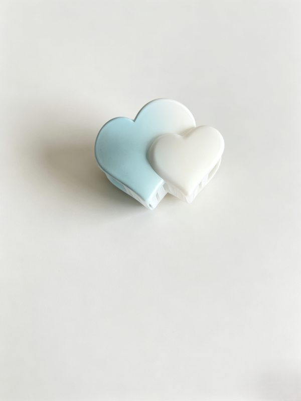 Gradient Frosted Double Heart Hair Clip