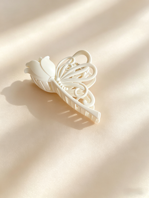 Matte Tulip Butterfly Hair Clip, Large Non-Slip Hair Clip for Thick Hair
