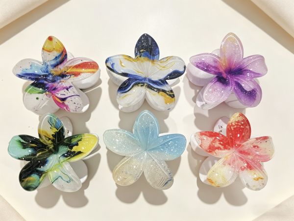 Abstract Art Marble Plumeria Hair Claws