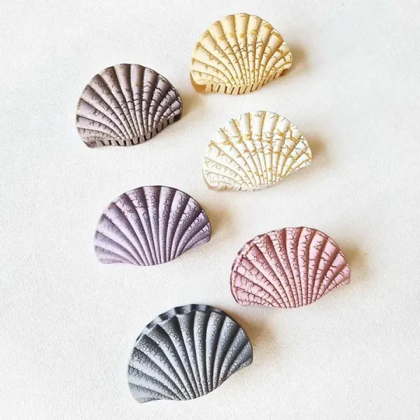 Gorgeous Shell Shape Hair Claw