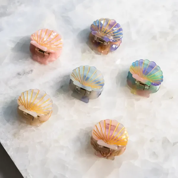 Eco Friendly Scallop Shells Hair Clip, Mini