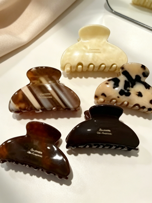 Tortoiseshell & Marble Patterned Hair Claw Clips
